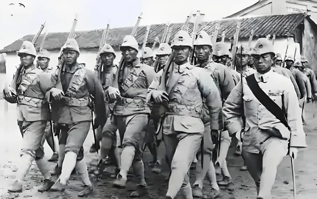 1948 年董英斌前往台湾，临行对家人道：以后有事可以找周恩来