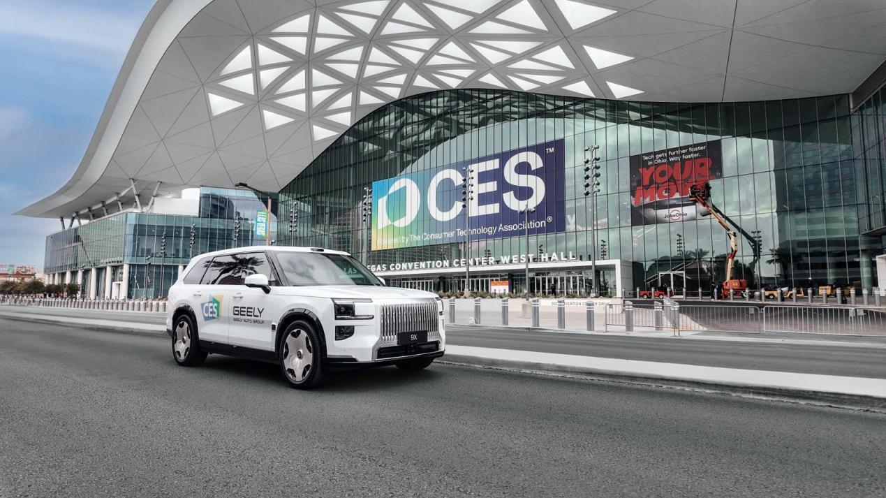 中国汽车终于站到全球C位了！极氪四登CES展会