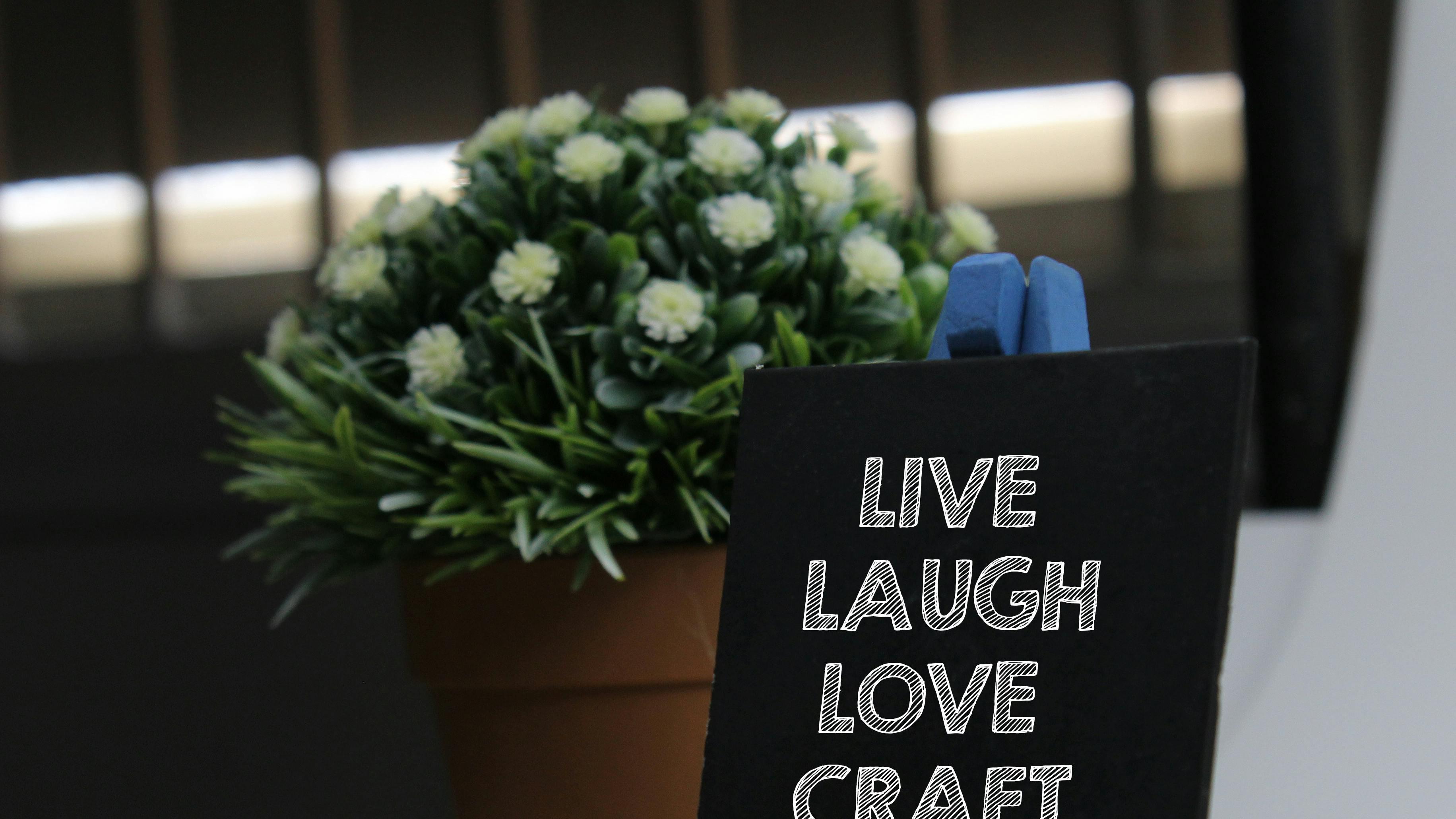 心理咨询师手记 | 被父母扫兴的孩子，一生都在学如何快乐