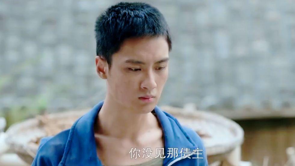 《我的山与海》大结局：杨辉至死不知，真正帮他成为飞行员的，不是借钱的方婉之，也不是军嫂李娟，而是被遗