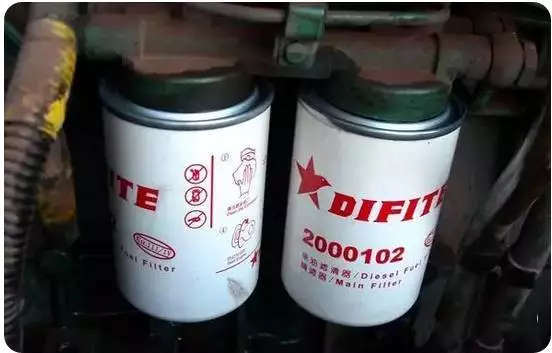 滤清器千万不要直接灌油安装！不然就等着换喷油器吧！