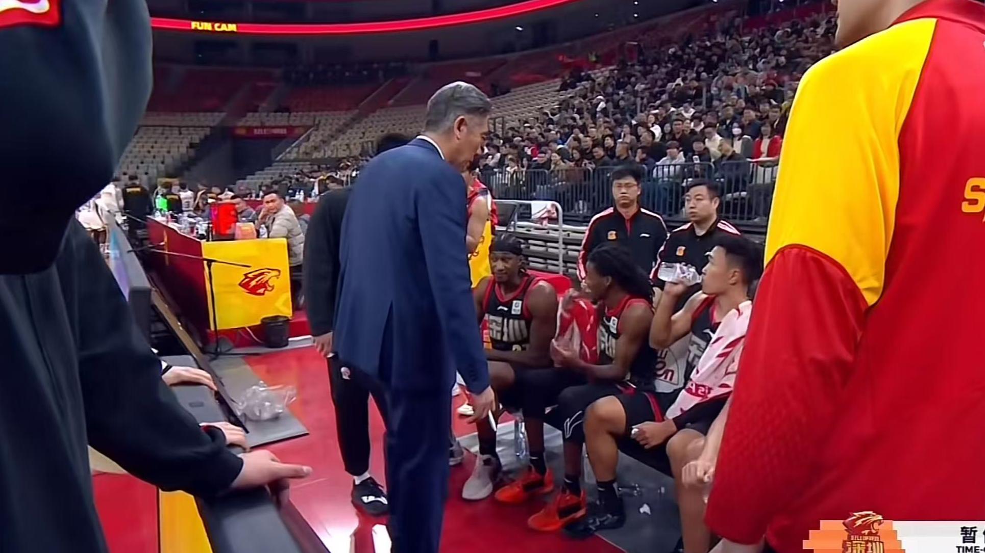 105-95力克山西！就在今天！CBA深圳队传来贺希宁、郑永刚新消息