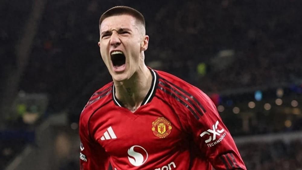 "超级替补"谢什科闪耀，曼联客场1-0力克埃弗顿