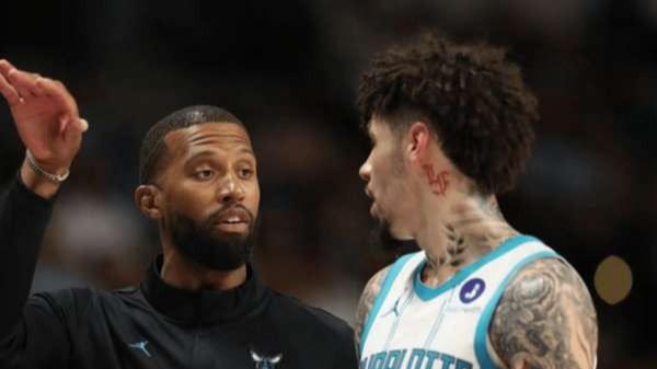 火箭黄蜂探花互换各取所需，是双赢交易！