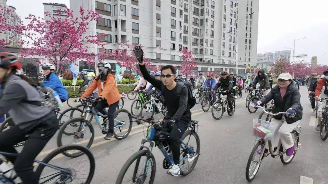 石林县2026年文旅产业劳动竞赛暨职工低碳骑行主题活动圆满举行