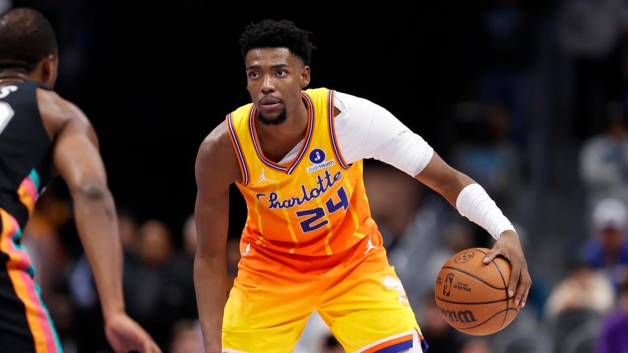 豪取六连胜，黄蜂队现在也想要进季后赛了吗？