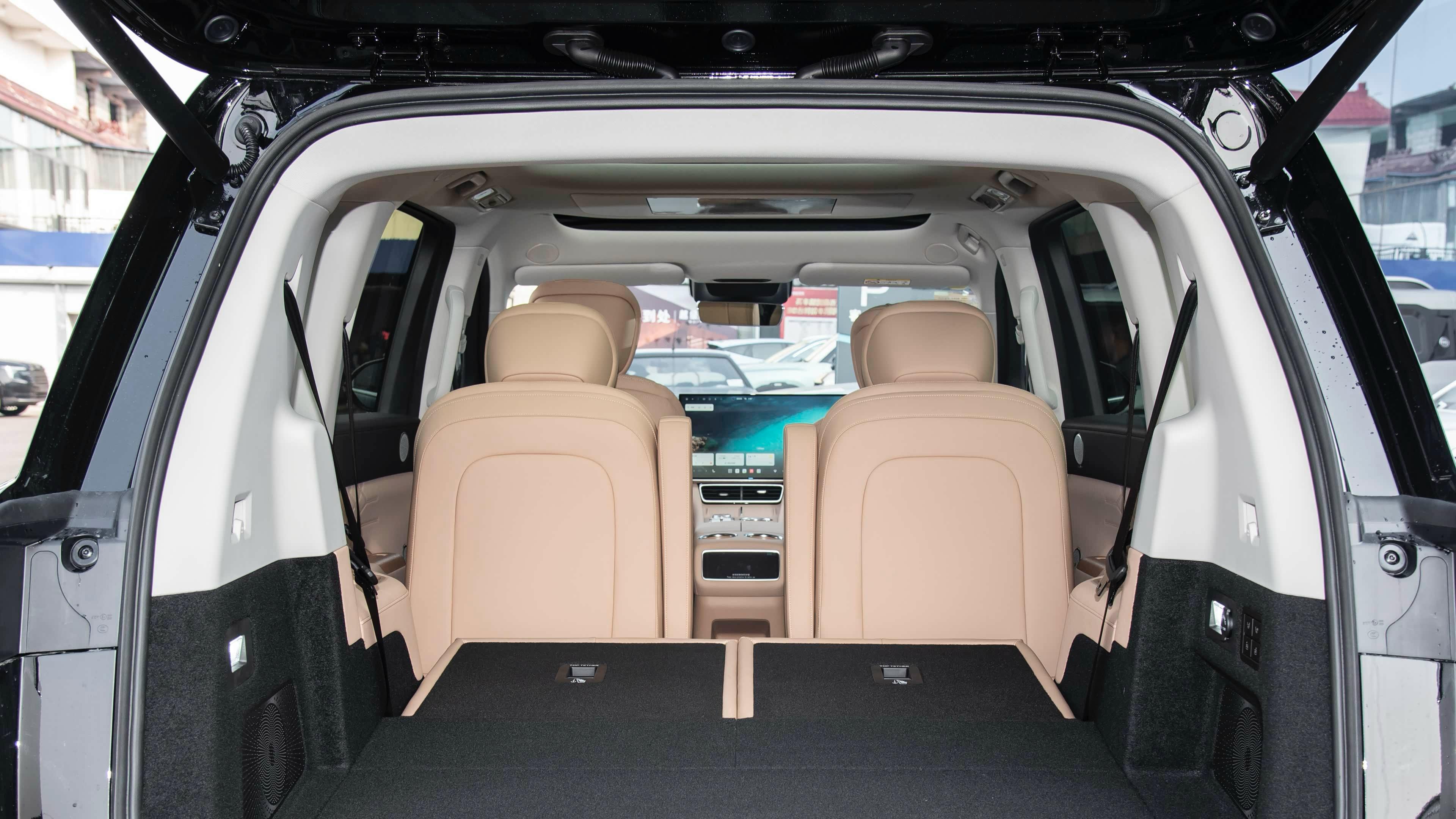 风云 T11 凭越级实力加冕 20 万级混动 SUV 性价比第一