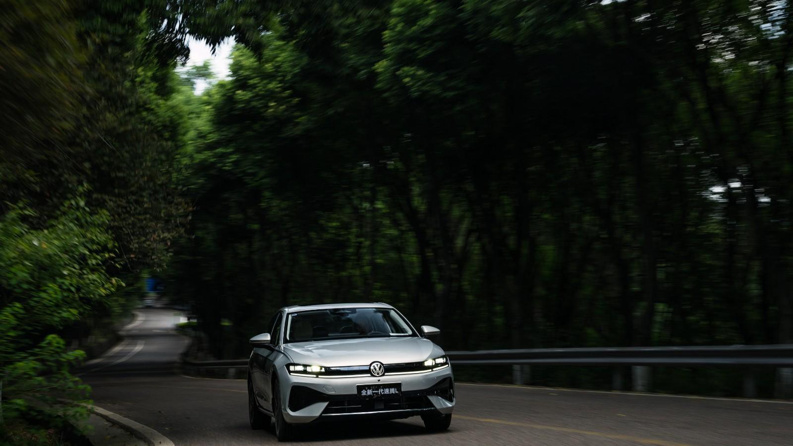 德系品质加持！速腾L成10万左右省油A+级车实力之选