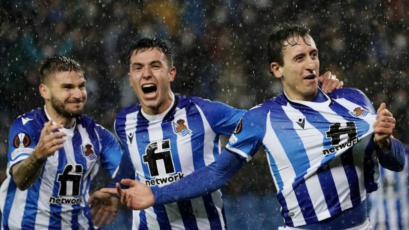 4月11日: 阿拉维斯力争不败