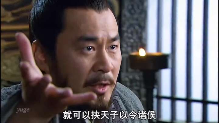 曹操是救汉献帝于水火的恩人，还是迫害皇帝的仇人？刘协怎么看？