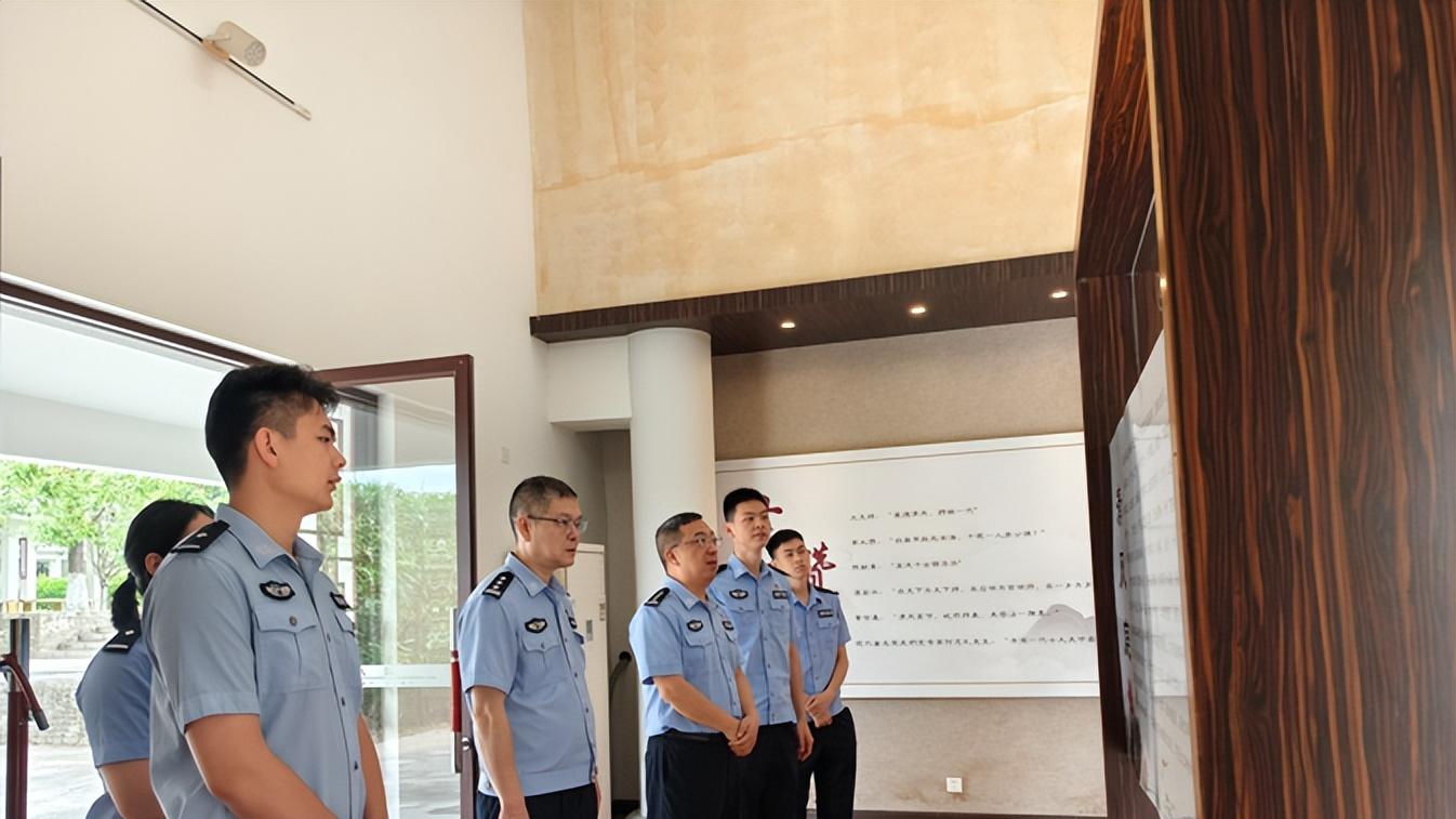 廉洁从警护出行 为民服务不打烊：深铁公安新塘站派出所多维发力锻造新时代铁警铁军