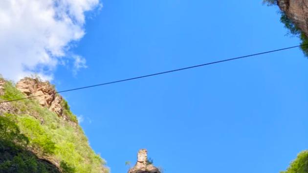 深藏大巴山腹地，走进百里峡，品读大地书写的自然史诗