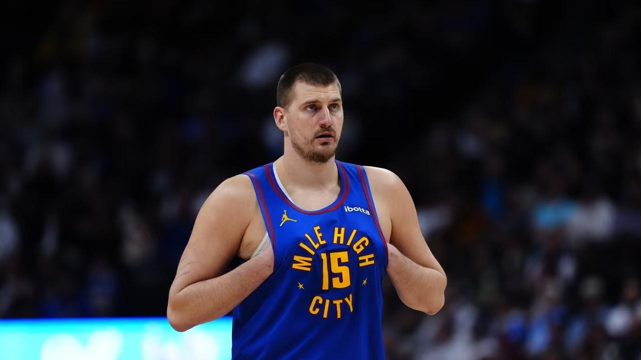 末节逆转！勇士掀翻掘金，波杰末节15分，约基奇空砍35+20+12