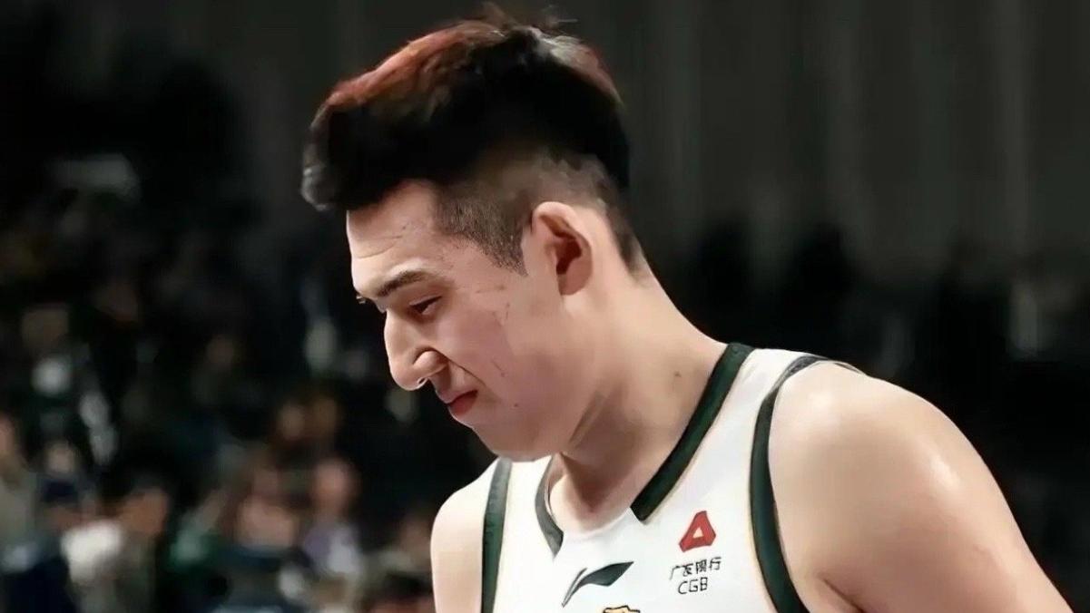 12年尴尬纪录！张镇麟16分弑旧主，辽宁四连败跌至积分榜第9