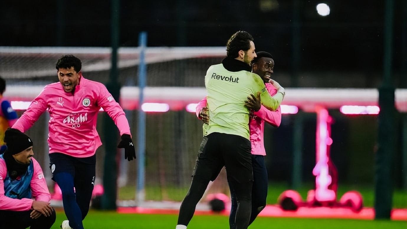 英超利兹联对阵曼城分析，客队优势明显哈兰德关键，仍需防平局