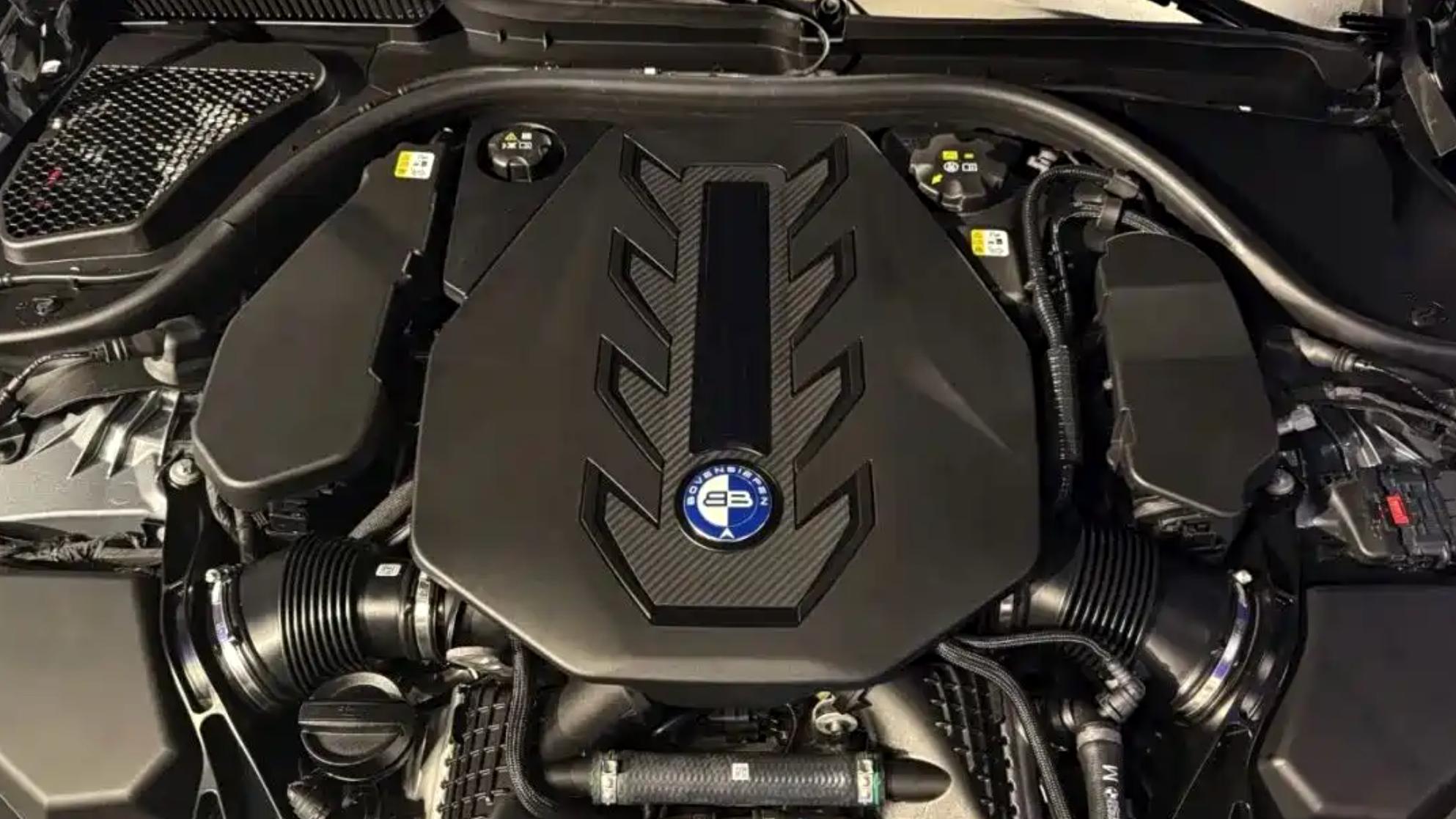 宝马BMW新车，猎装旅行车身，搭载4.4升V8双涡轮发动机，加速3.6s