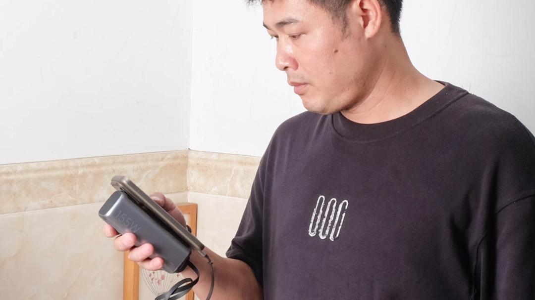 米物能量柱Pro体验：120W小米秒充+100W笔记本快充，一个顶三个