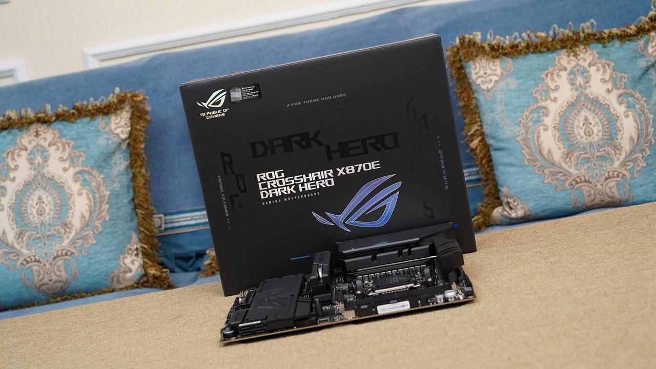 助力9850X3D起飞，ROG CROSSHAIR X870E DARK HERO体验分享