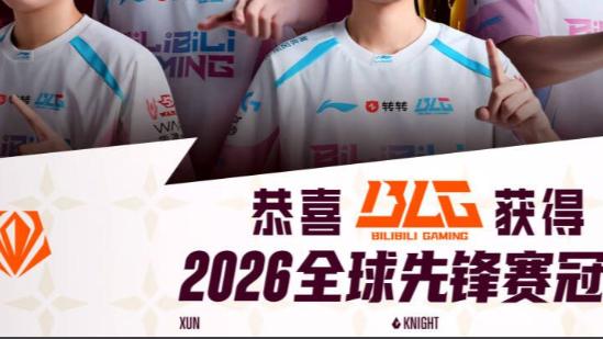 不被看好的黑马 一路逆风翻盘捧起金杯