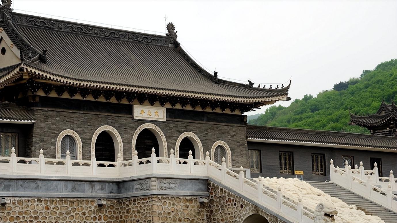 “四九城”中的小秘境——大隐隐于市的法源寺