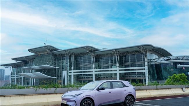 航空级钢材打造！极狐T1预售6.88万起定义安全新标准