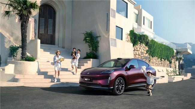 四月买车想避雷？选这辆15万左右的超值大五座SUV昊铂HT就对了！