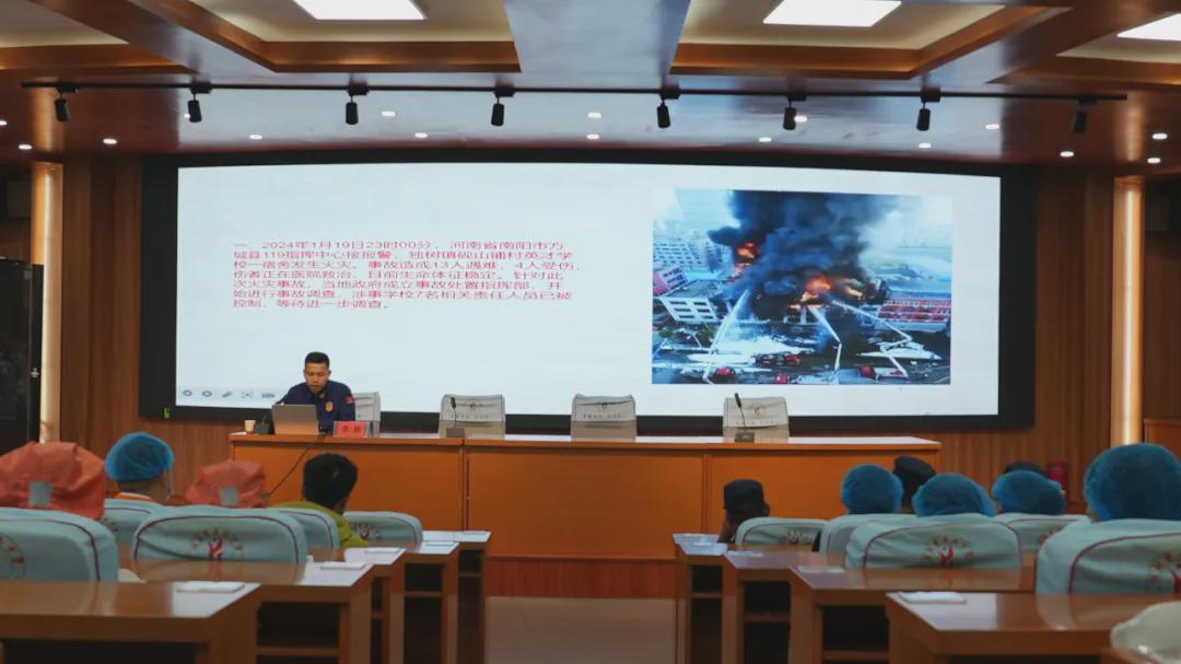 筑牢安全防线 共建平安校园 信阳羊山中学开展应急消防演练