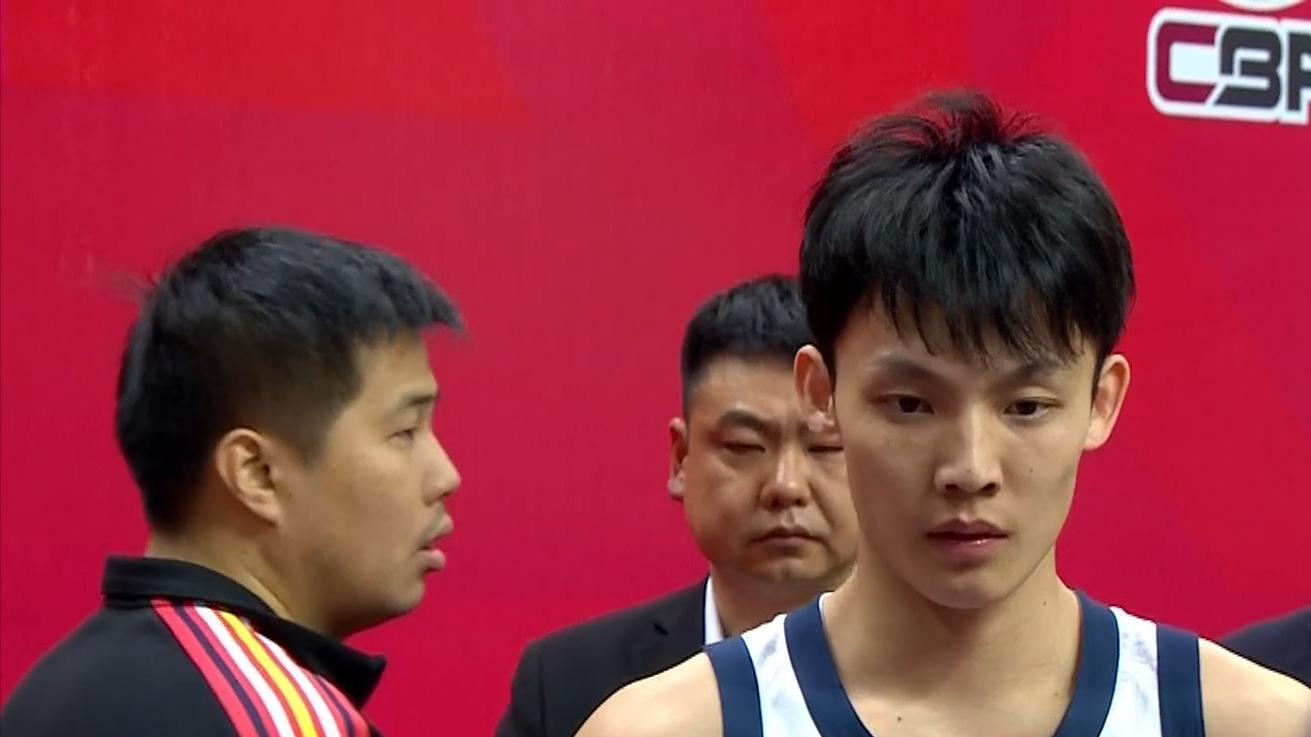 CBA：庞峥麟23+7力压徐杰，三分绝杀1分险胜！萨林杰空砍22分