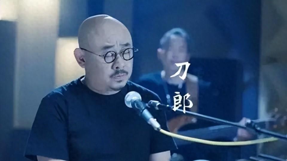 刀郎没开演唱会，全网却抢票抢疯了，他到底在忙啥？