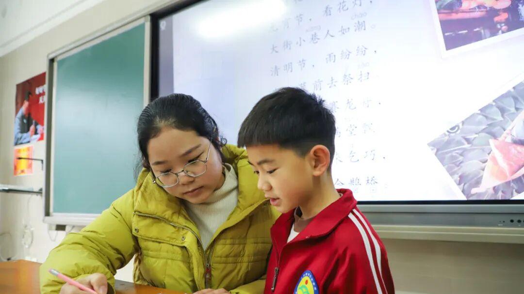 三八节｜鹅坡巾帼，柔肩担责，武韵生花