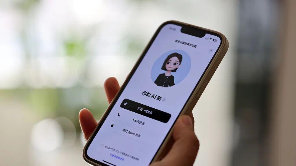 第二代豆包手机要来，努比亚憋出 AI 手机关键一招