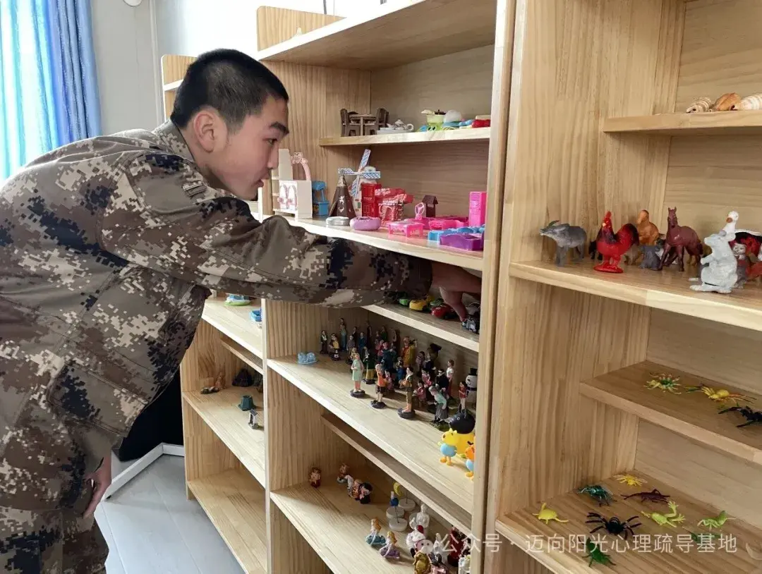 为什么沙盘游戏被称为“青少年心理疗愈的黄金手段”？