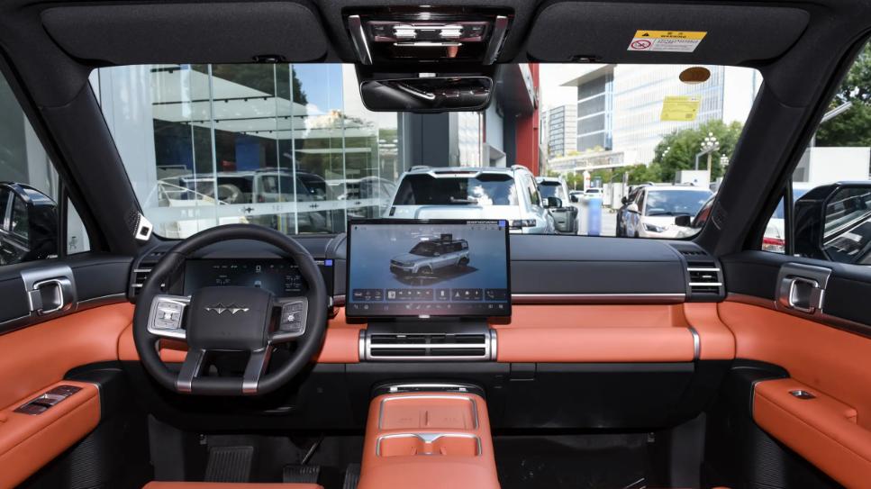 月销三万多台的魅力在哪？方程豹钛7不到18万起售，了解后明白了