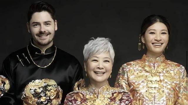 知名演员因讨厌前夫拒绝参加女儿婚礼