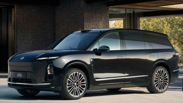 开蔚来ES8七个看不到的隐藏好处，只有开了这车，你才能感受到