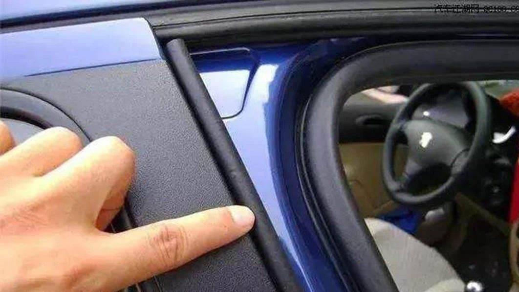 汽车噪音烦人，隔音施工后效果太好听不见喇叭声咋办呢？