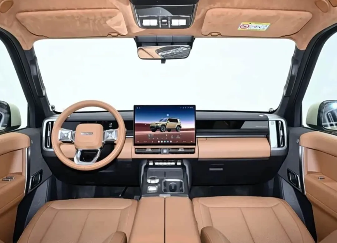 首搭“超级猎鹰700+”智驾，方盒子新卷王登场，iCAR V27上市！