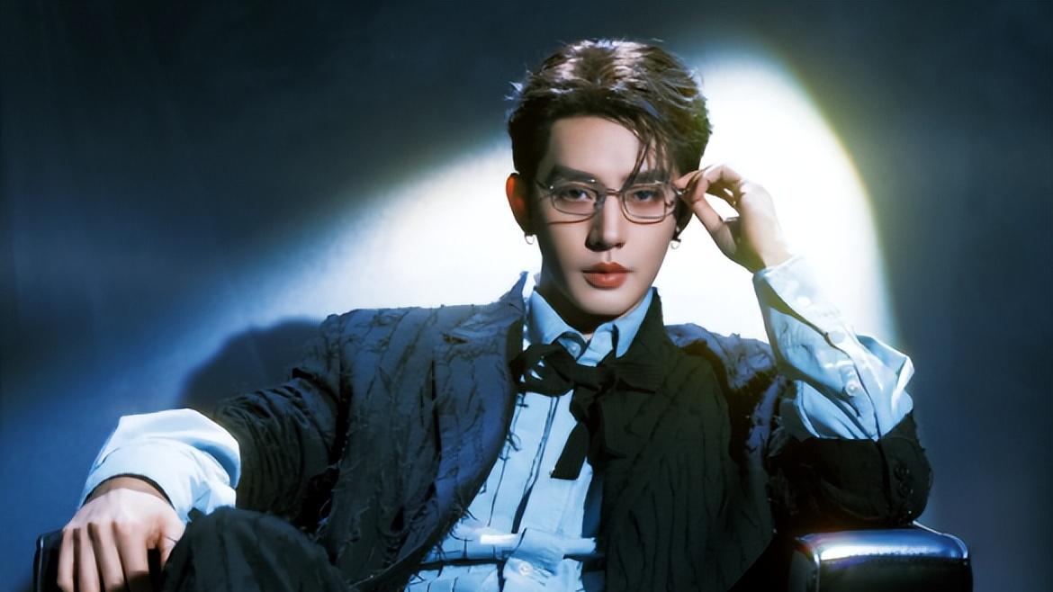 《逐玉》成爆剧，压力最大的竟是“邓为”，赶快出来拍戏吧！