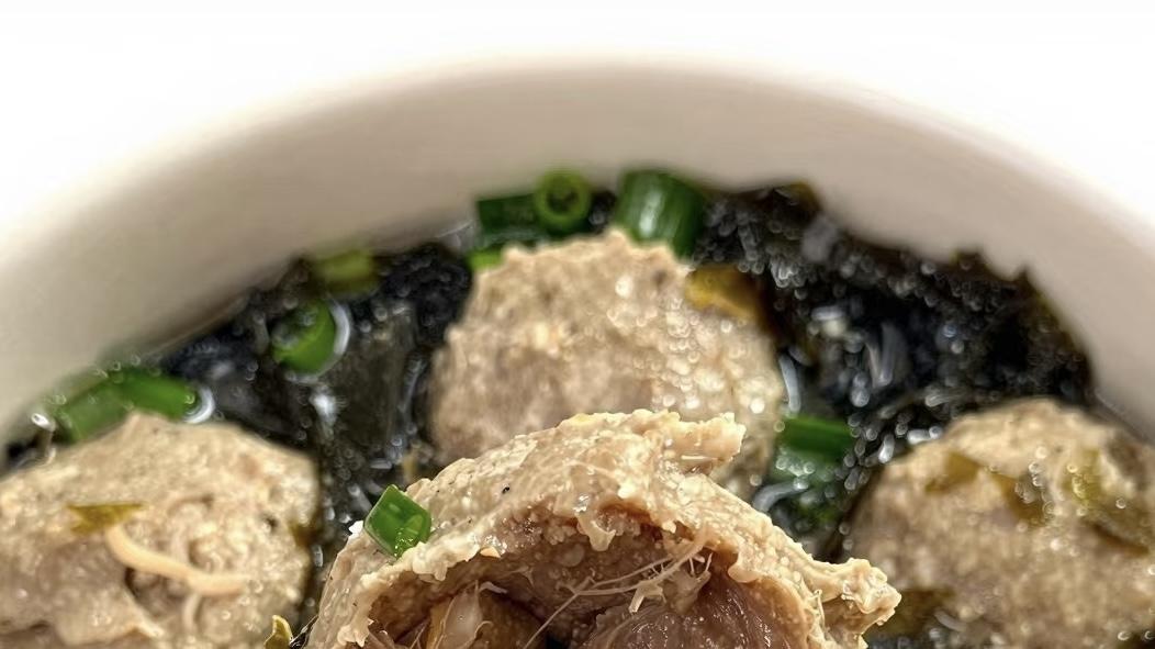 一口丸子汤，鲜到舌尖跳