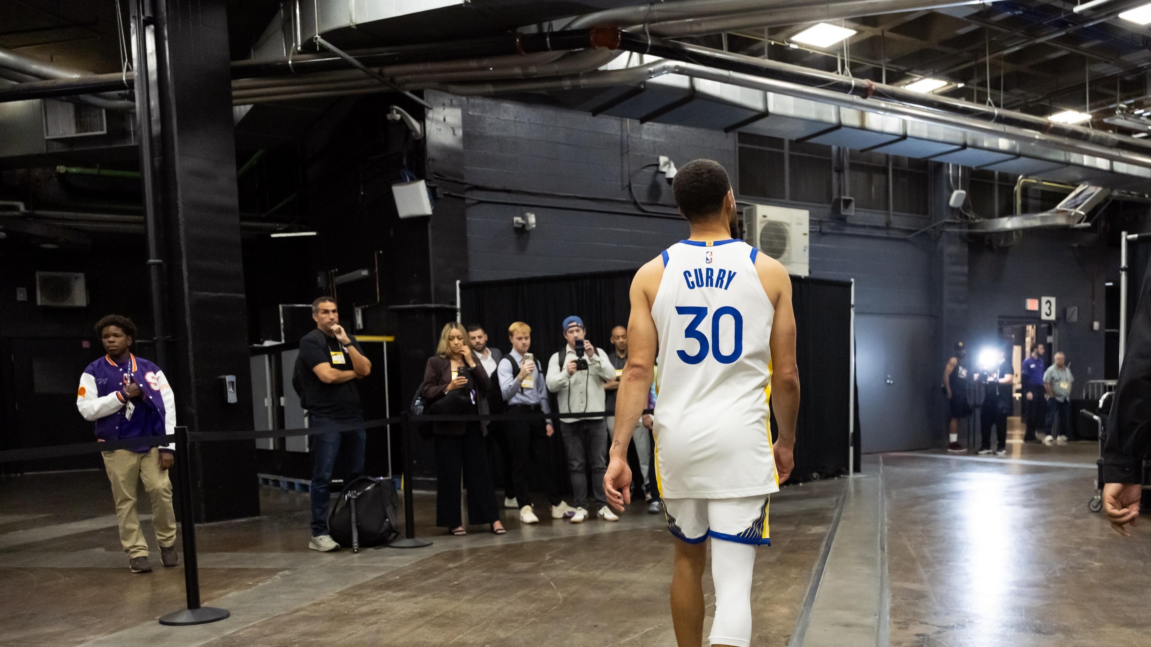 NBA休赛期流量狂欢：老詹去哪？阿杜、库里离队？文班四喜临门