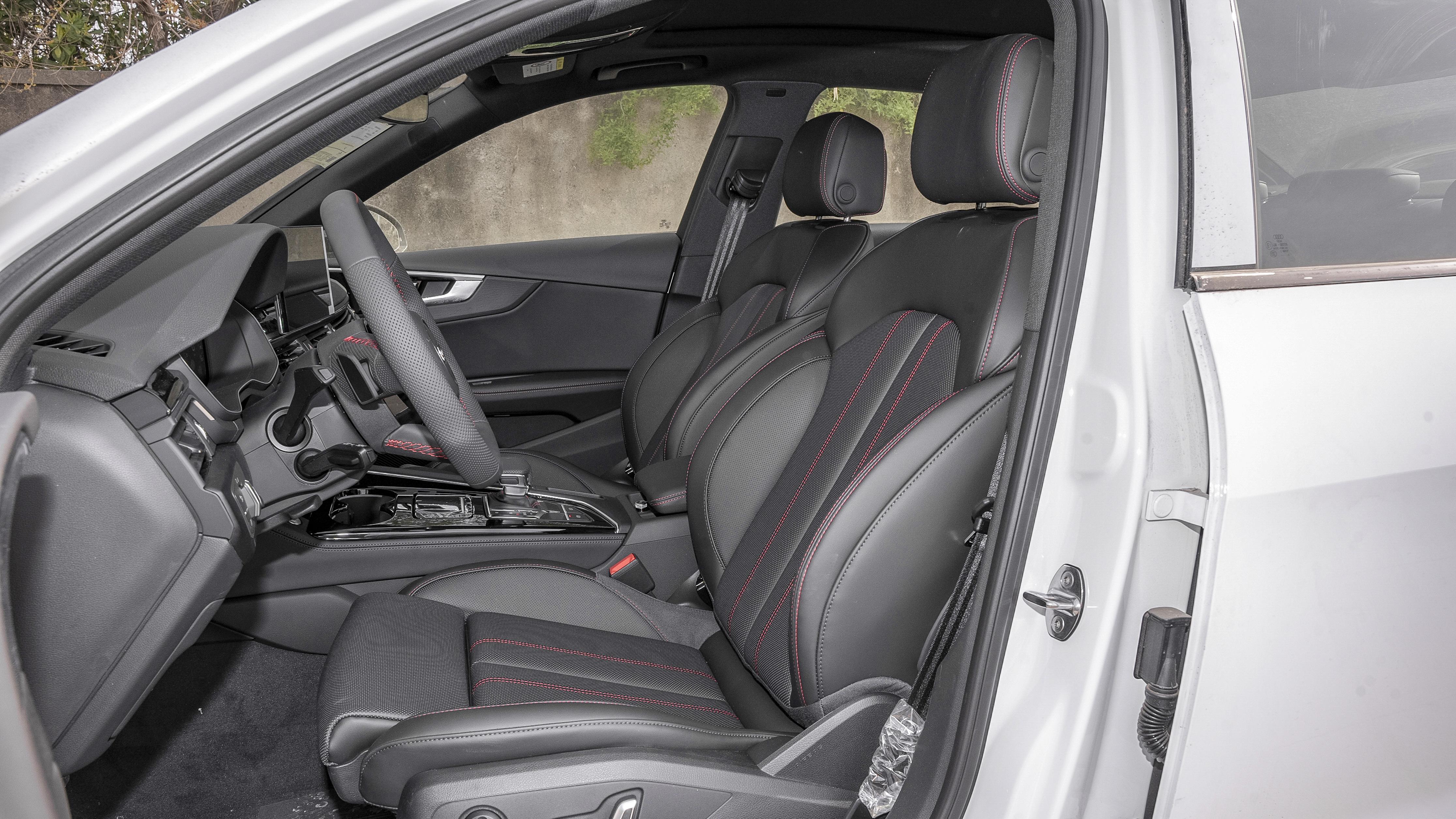 跌至20.29万起售，月销仅仅2276辆，奥迪A4L为啥大降价卖不动了？