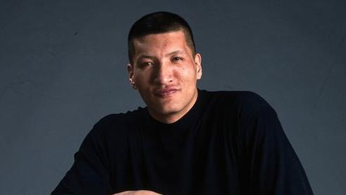 巴特尔为何没在NBA打出来？进攻没问题，防守很差