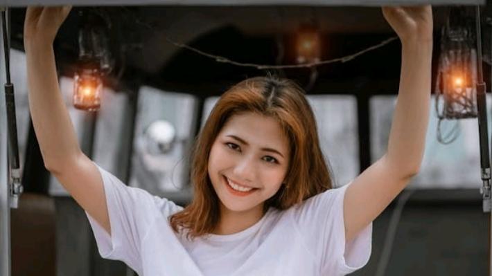 女孩子跟健身男人相亲回来后，念念不忘健身男肌肉多有安全感