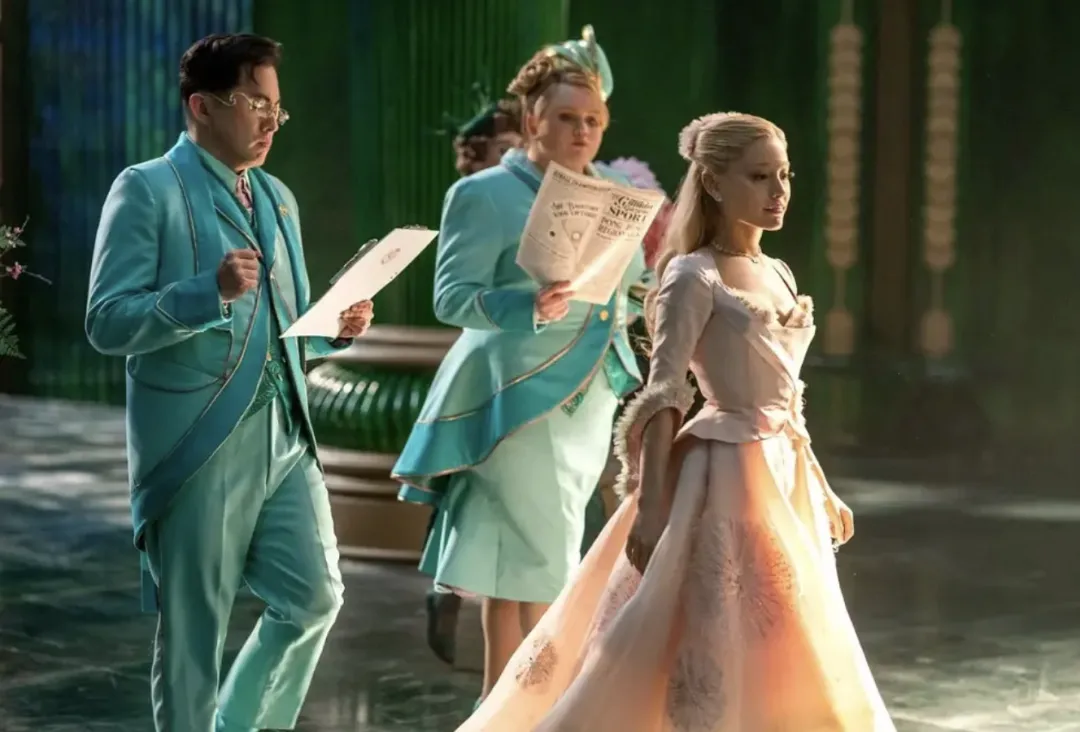 笑了！中国观众不买账的电影，北美却当个宝，狂轰36亿拿下冠军