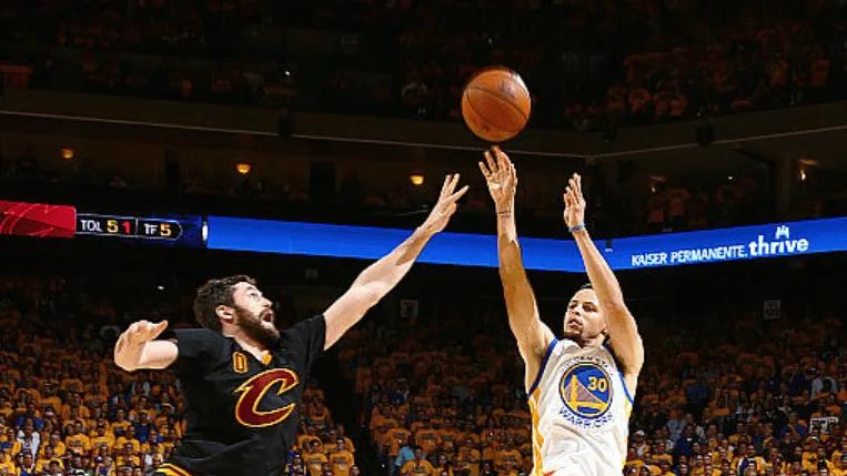 克利夫兰满场致敬：爱神的蜕变，从数据狂人到冠军拼图