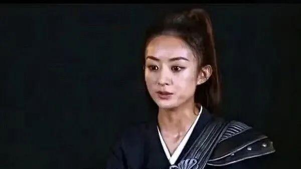 张萌哭得越惨，《冰湖重生》越像笑话：赵丽颖 9 年前就说了大实话