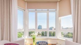 为什么屋顶夏天不漏水，冬天下雪反而漏？问题往往出在这几处