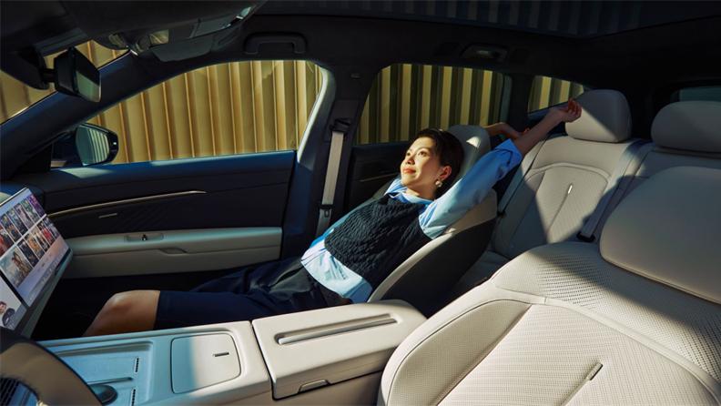 智美新境 与众不同 金标大众全新旗舰SUV与众08正式开启预售