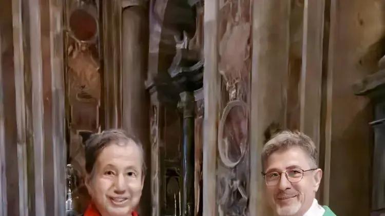 国际知名画家晨嫣曌《艳荷图》被世界著名梵蒂冈圣彼得大教堂收藏——UC头条