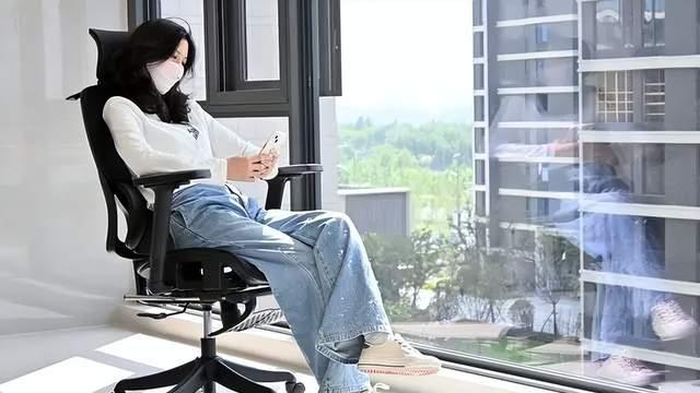 办公椅哪款更舒适实惠？高口碑人体工学办公椅推荐